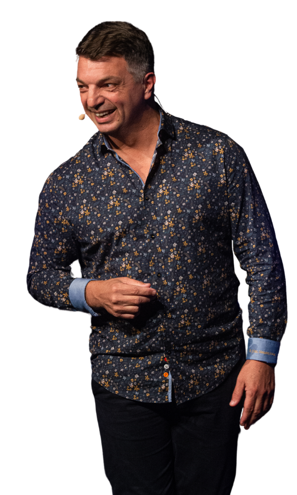 Sébastien Nau - Confrencier expert en recrutement et ateliers RH - Scène